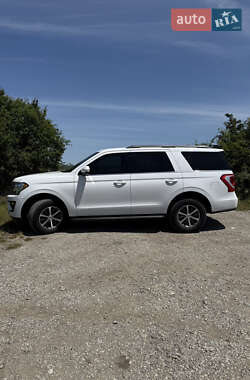 Внедорожник / Кроссовер Ford Expedition 2019 в 