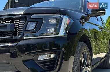 Внедорожник / Кроссовер Ford Expedition 2019 в 