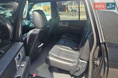 Позашляховик / Кросовер Ford Expedition 2016 в 