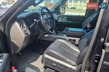 Позашляховик / Кросовер Ford Expedition 2016 в 