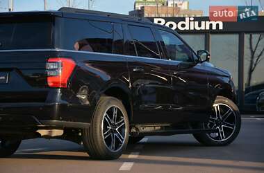 Внедорожник / Кроссовер Ford Expedition 2020 в 