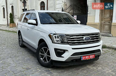 Внедорожник / Кроссовер Ford Expedition 2019 в 