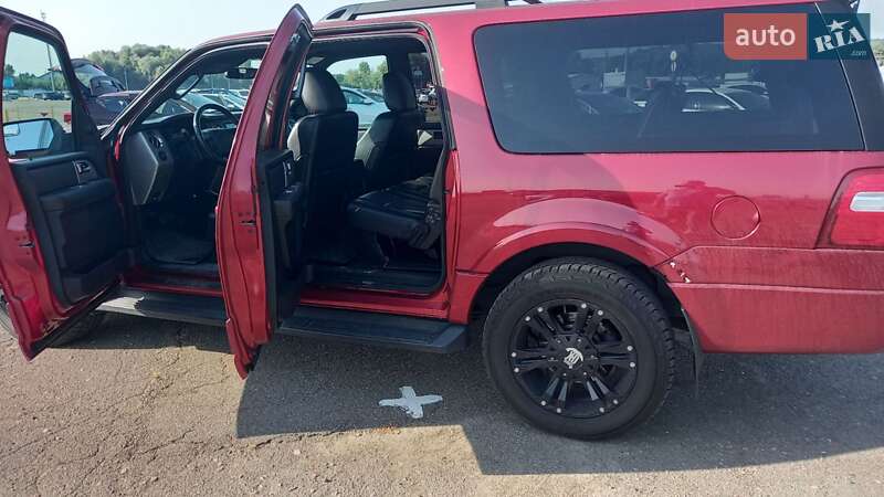 Позашляховик / Кросовер Ford Expedition 2016 в Києві фото 92 Позашляховик / Кросовер Ford Expedition 2016 в Києві