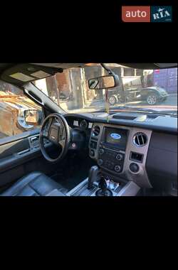 Внедорожник / Кроссовер Ford Expedition 2016 в Киеве