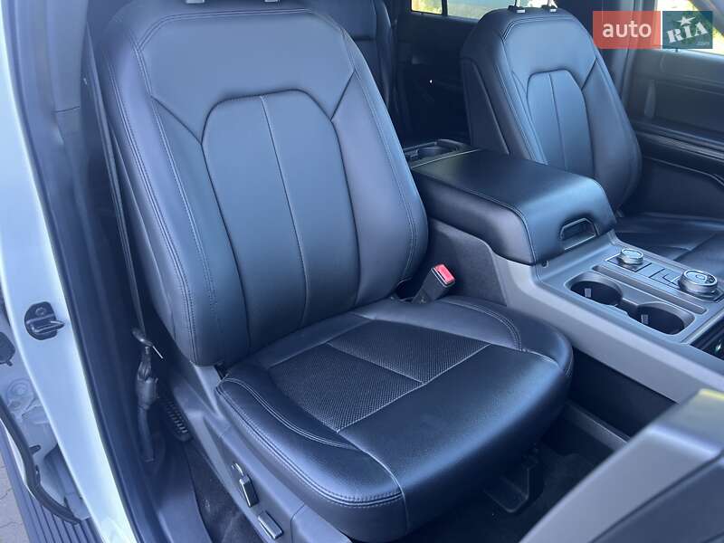 Внедорожник / Кроссовер Ford Expedition 2019 в Ровно