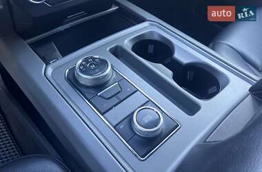 Позашляховик / Кросовер Ford Expedition 2019 в 