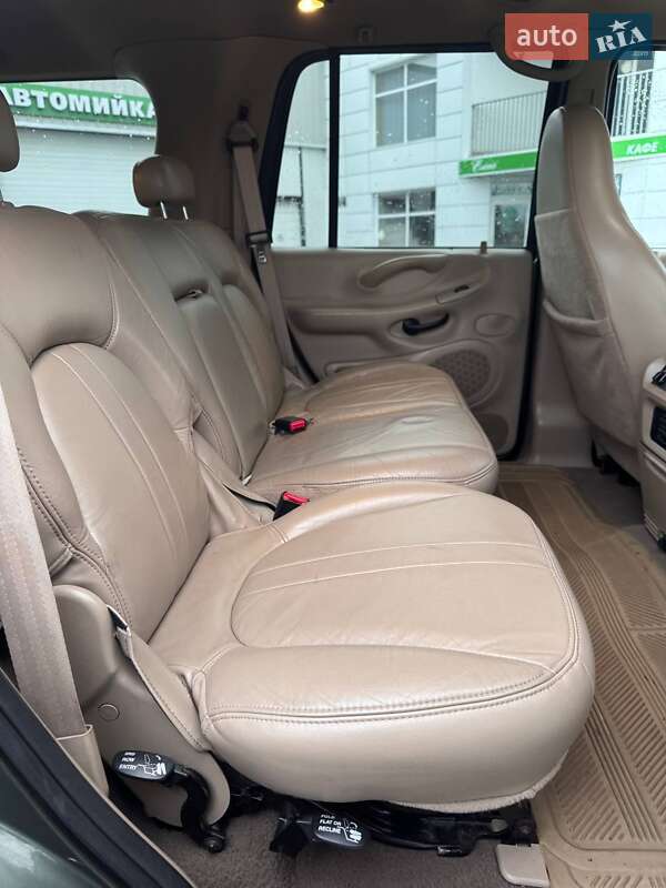 Внедорожник / Кроссовер Ford Expedition 2000 в Виноградове