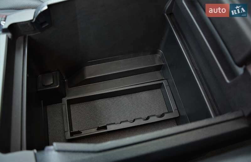 Внедорожник / Кроссовер Ford Expedition 2020 в Киеве