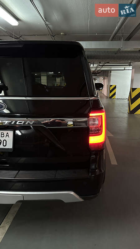 Позашляховик / Кросовер Ford Expedition 2018 в Дніпрі