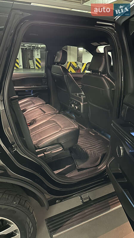 Позашляховик / Кросовер Ford Expedition 2018 в Дніпрі