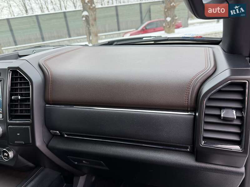 Позашляховик / Кросовер Ford Expedition 2019 в Вінниці