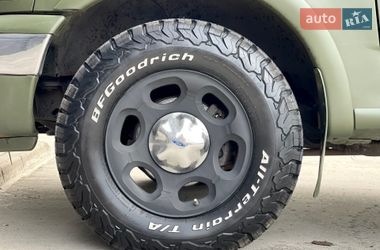 Внедорожник / Кроссовер Ford Expedition 1999 в Киеве