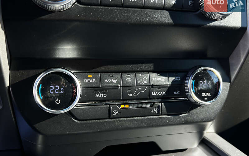 Внедорожник / Кроссовер Ford Expedition 2019 в Львове