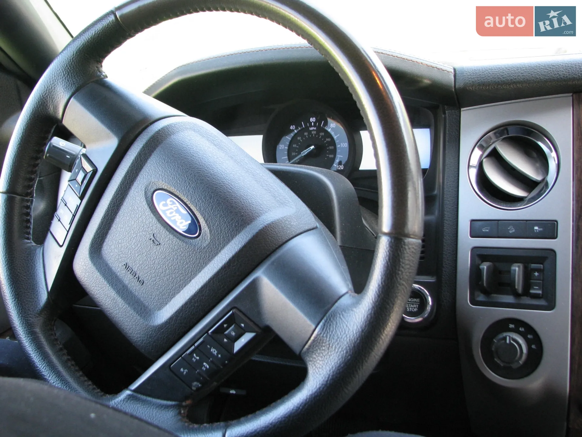 2016 Ford Expedition - мініатюра 15