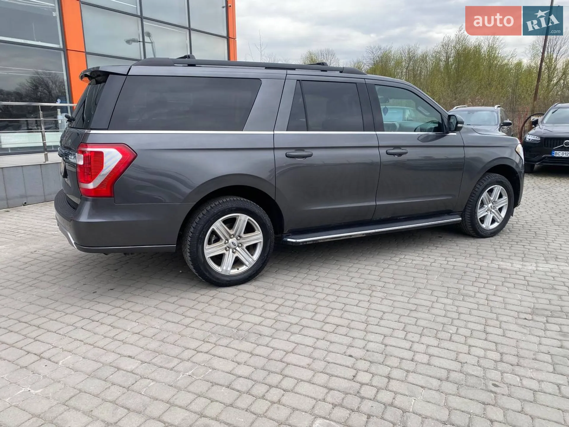 2020 Ford Expedition - мініатюра 8