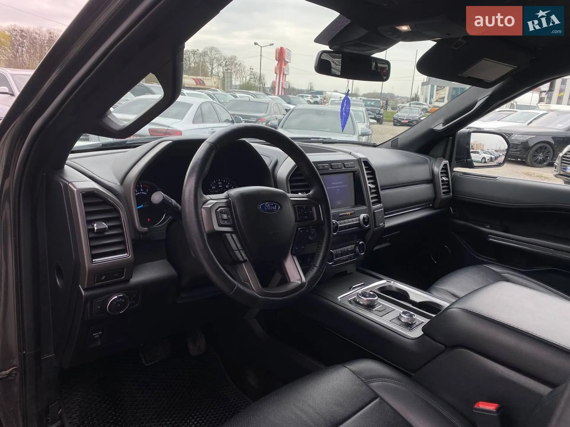 2020 Ford Expedition - мініатюра 11