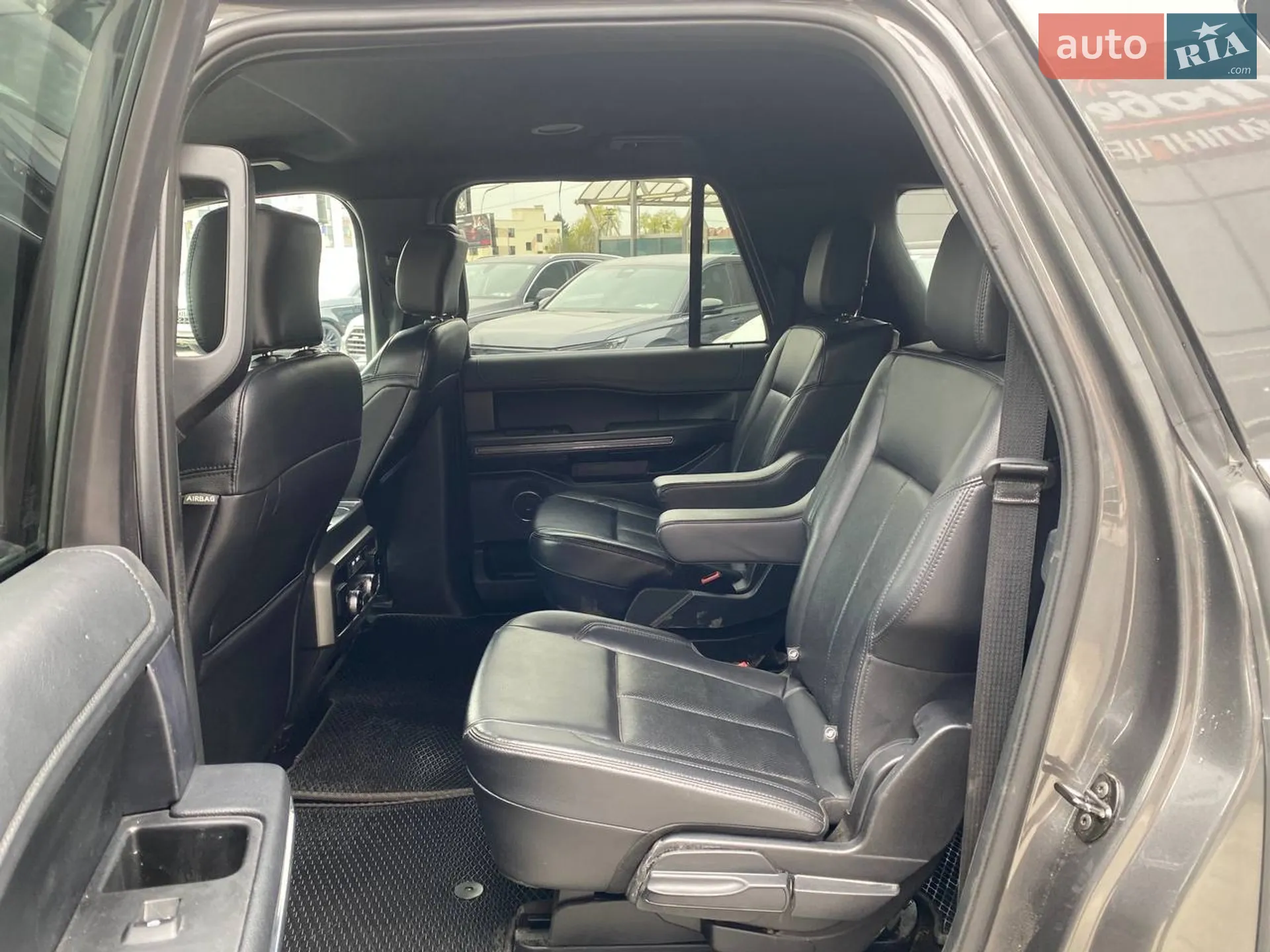 2020 Ford Expedition - мініатюра 20