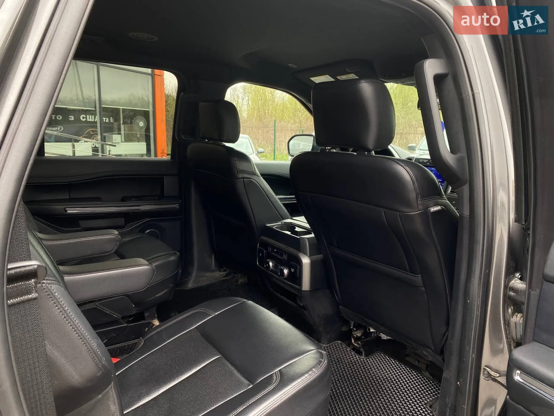 2020 Ford Expedition - мініатюра 24