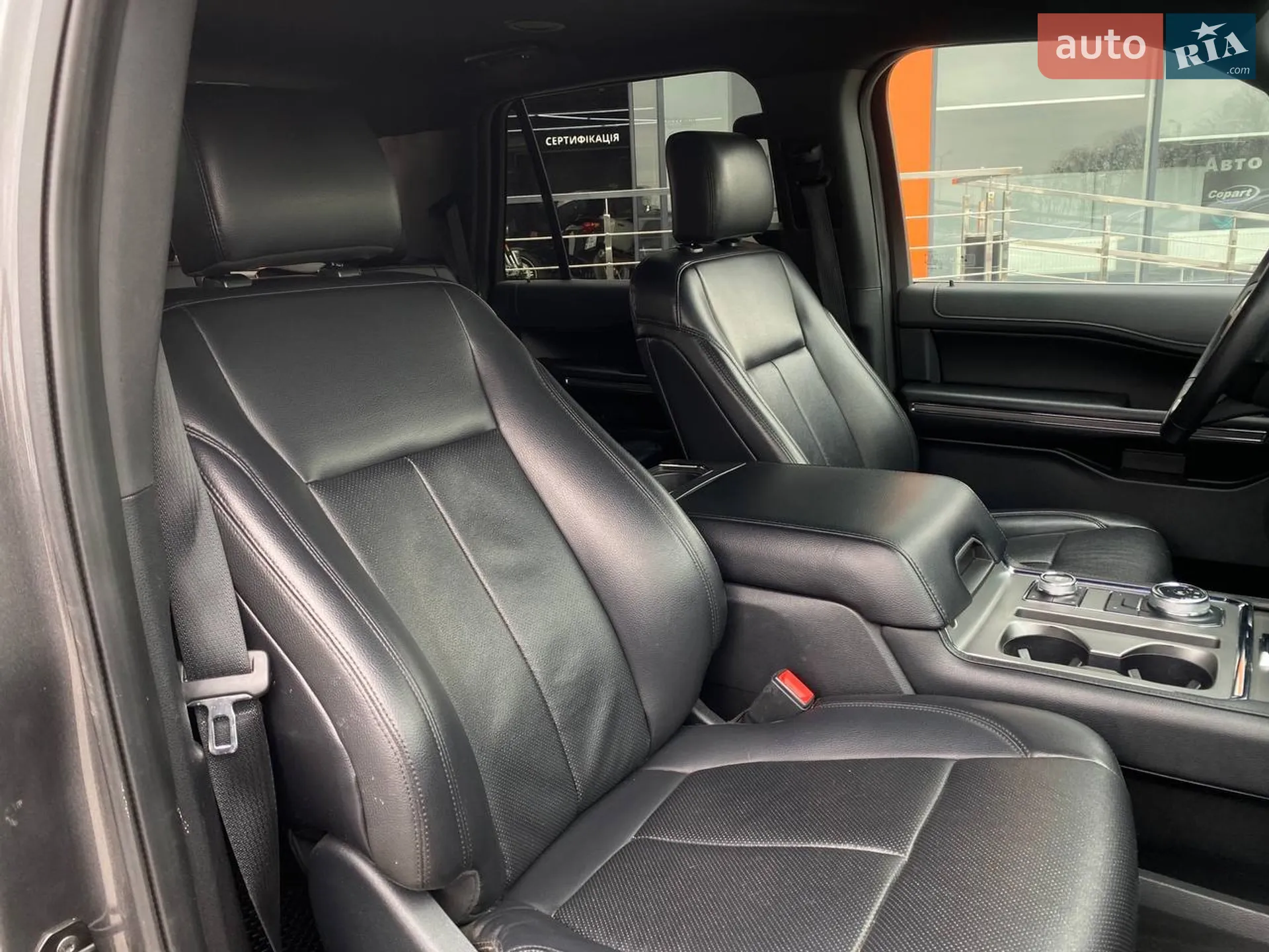 2020 Ford Expedition - мініатюра 26