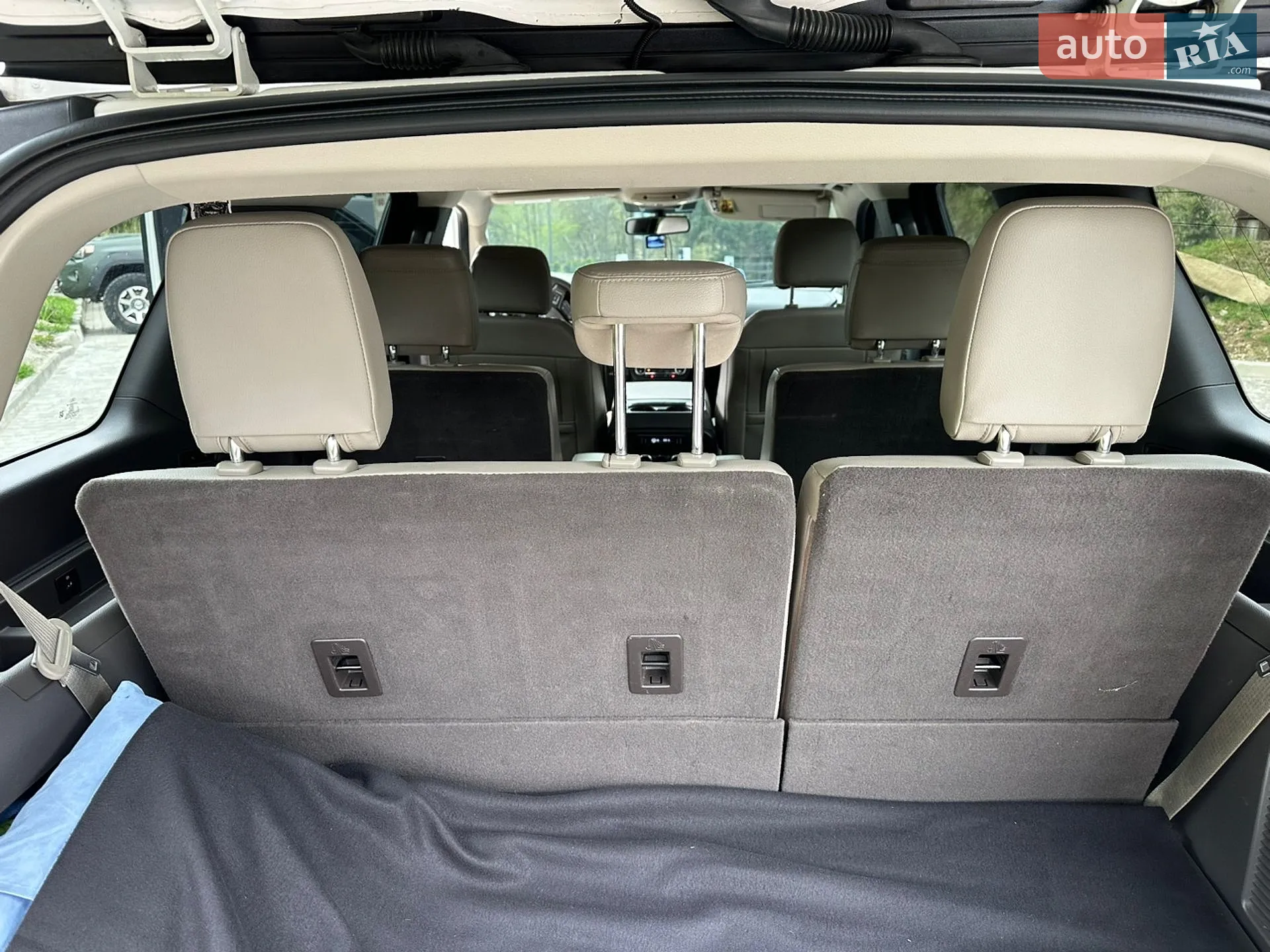 2021 Ford Expedition - мініатюра 14