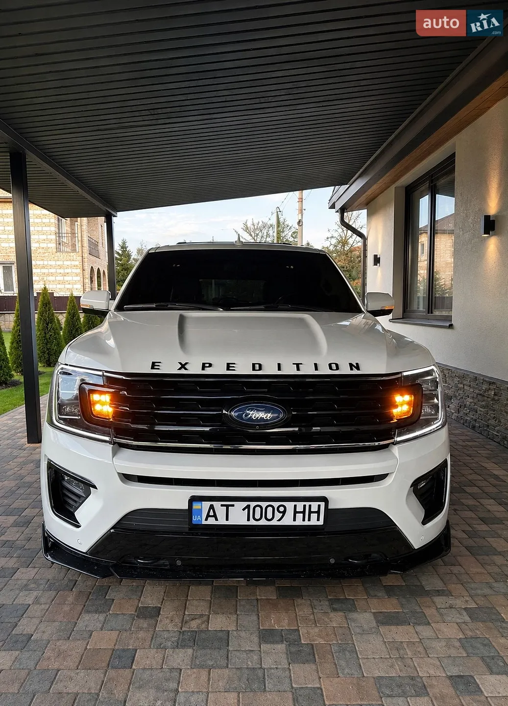 2021 Ford Expedition - мініатюра 26