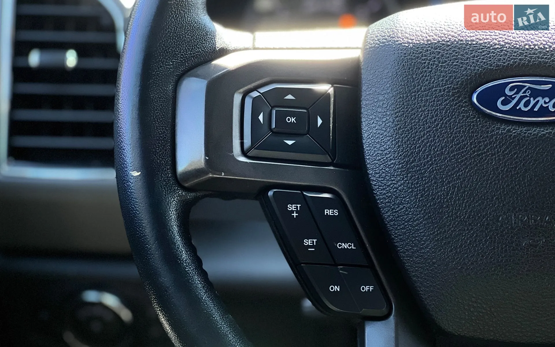 2019 Ford Expedition - мініатюра 10