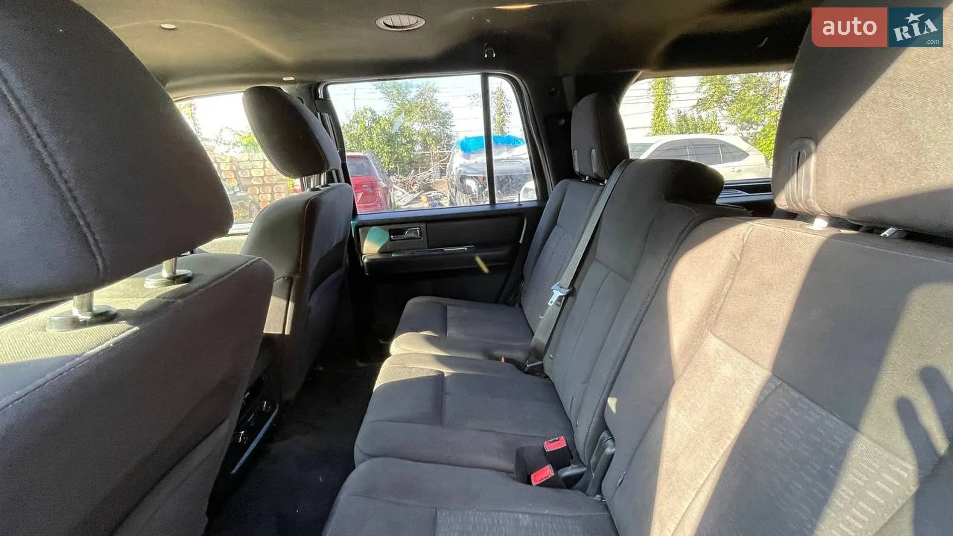 2016 Ford Expedition - мініатюра 9
