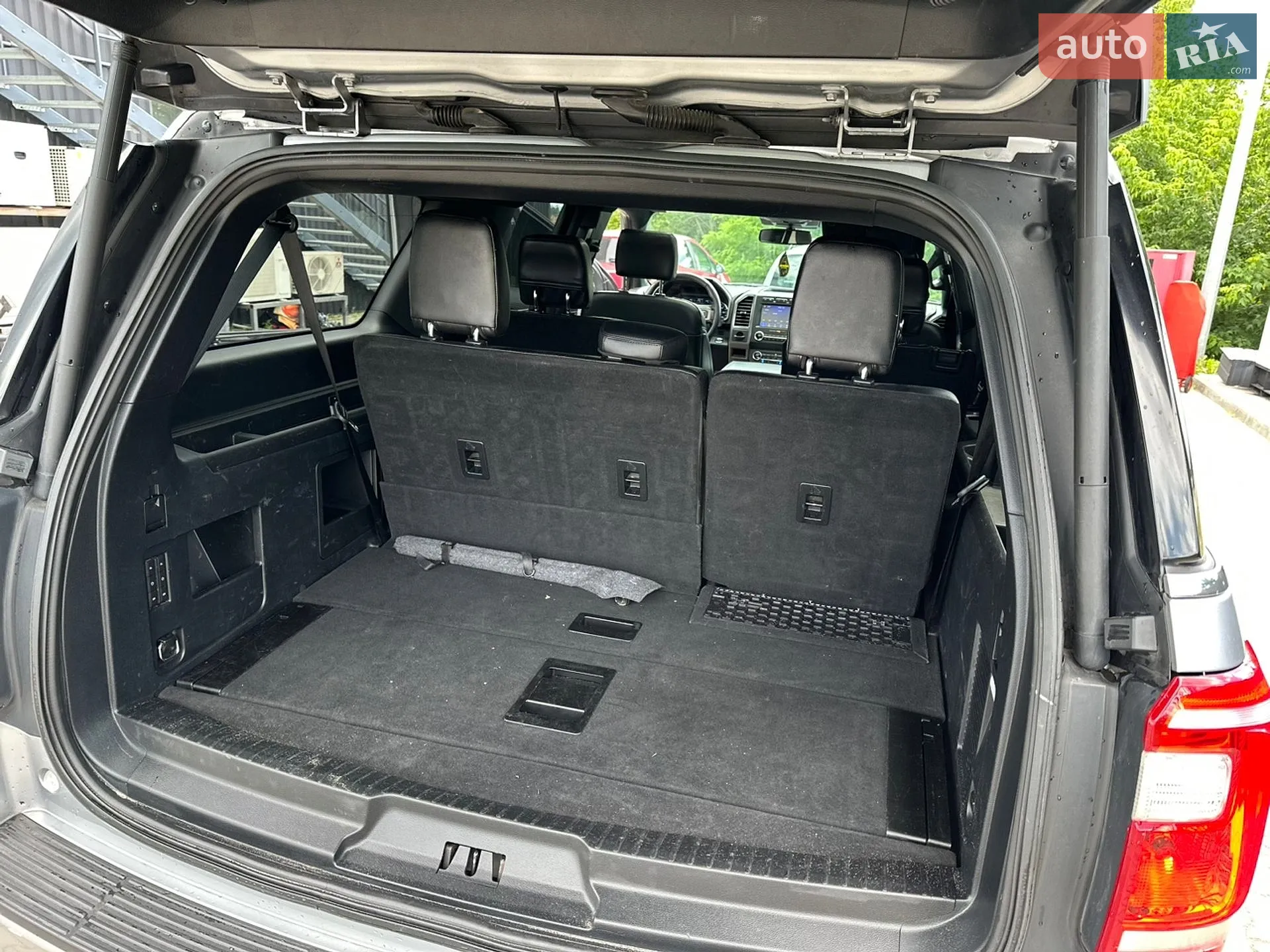 2020 Ford Expedition - мініатюра 40