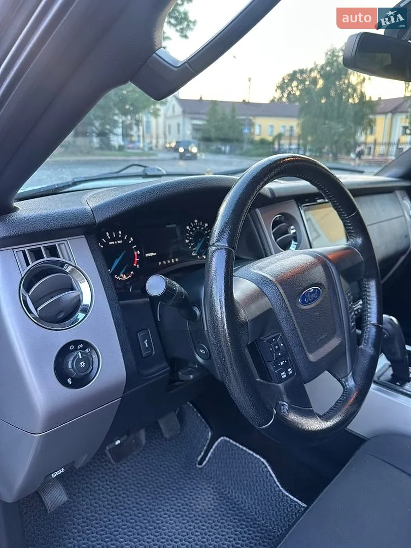 2016 Ford Expedition - мініатюра 27