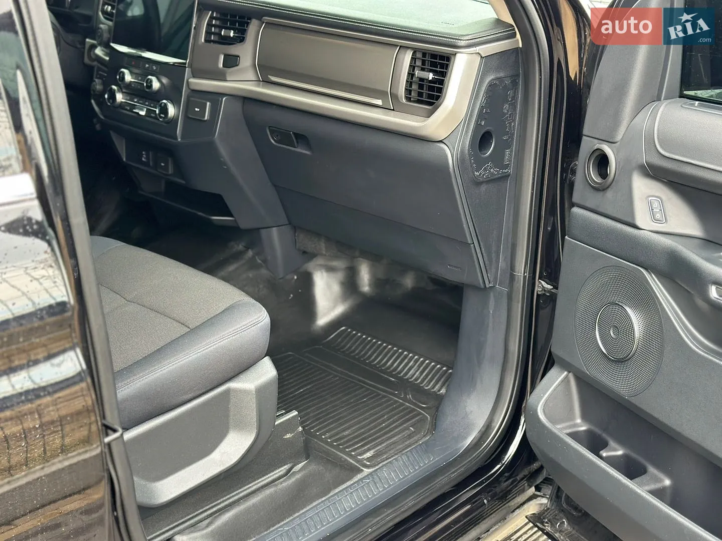2022 Ford Expedition - мініатюра 36