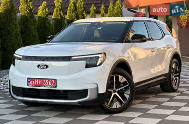 Внедорожник / Кроссовер Ford Explorer EV 2024 в 