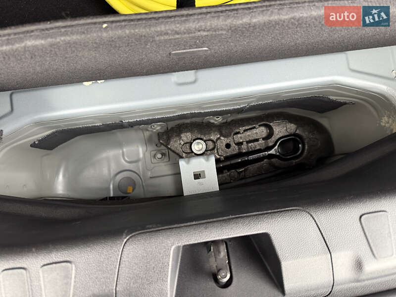 Позашляховик / Кросовер Ford Explorer EV 2025 в Хмельницькому фото 64 Позашляховик / Кросовер Ford Explorer EV 2025 в Хмельницькому