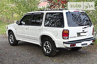 Внедорожник / Кроссовер Ford Explorer 1996 в Сумах