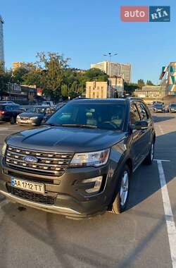 Позашляховик / Кросовер Ford Explorer 2016 в Києві