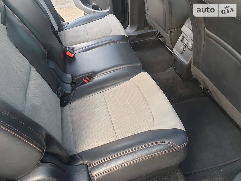 Позашляховик / Кросовер Ford Explorer 2016 в Києві