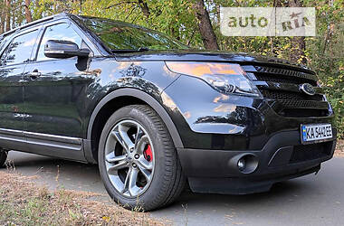 Позашляховик / Кросовер Ford Explorer 2014 в Києві