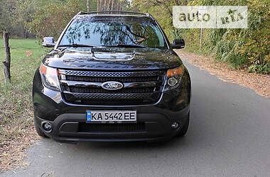 Позашляховик / Кросовер Ford Explorer 2014 в Києві