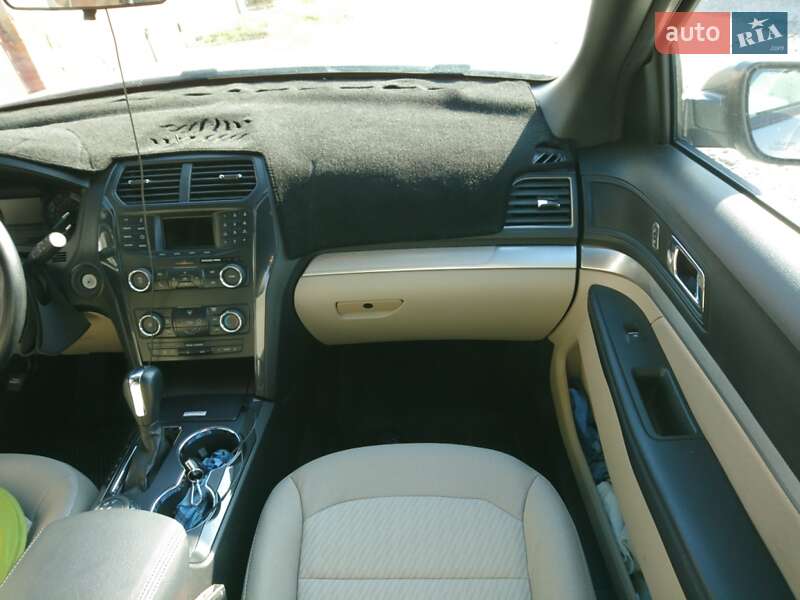 Внедорожник / Кроссовер Ford Explorer 2018 в Чорткове