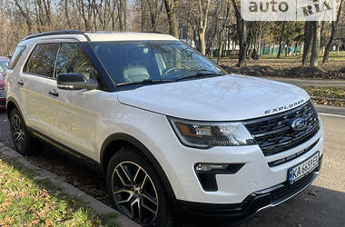 Внедорожник / Кроссовер Ford Explorer 2018 в Киеве