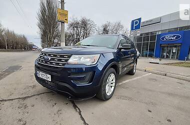 Позашляховик / Кросовер Ford Explorer 2017 в Запоріжжі