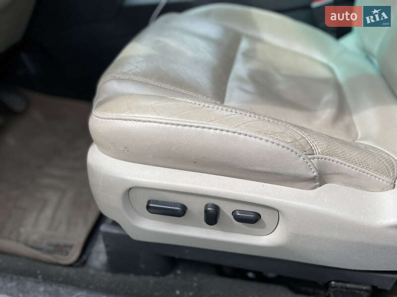 Внедорожник / Кроссовер Ford Explorer 2013 в Киеве фото 16 Внедорожник / Кроссовер Ford Explorer 2013 в Киеве