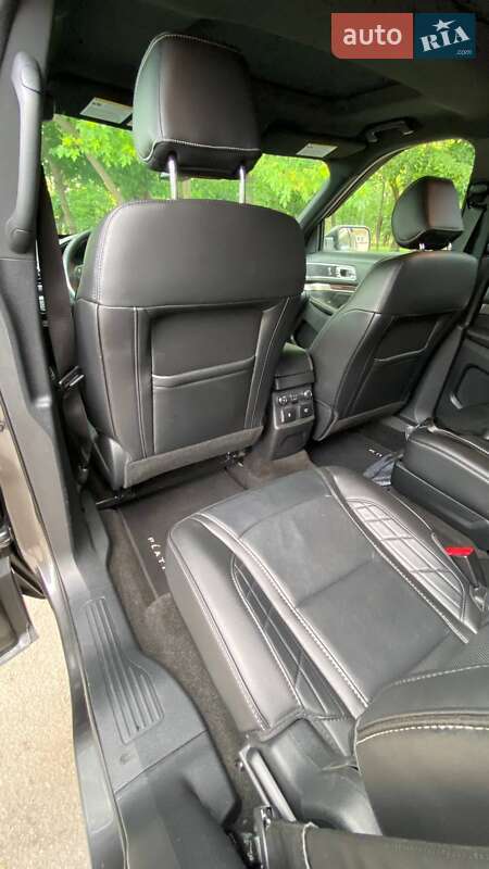 Позашляховик / Кросовер Ford Explorer 2017 в Тернополі