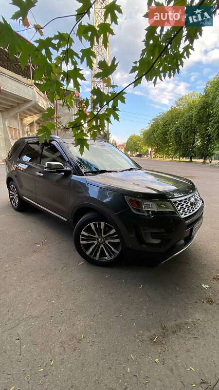 Позашляховик / Кросовер Ford Explorer 2017 в Тернополі