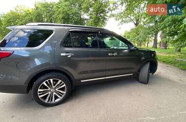 Позашляховик / Кросовер Ford Explorer 2017 в Тернополі