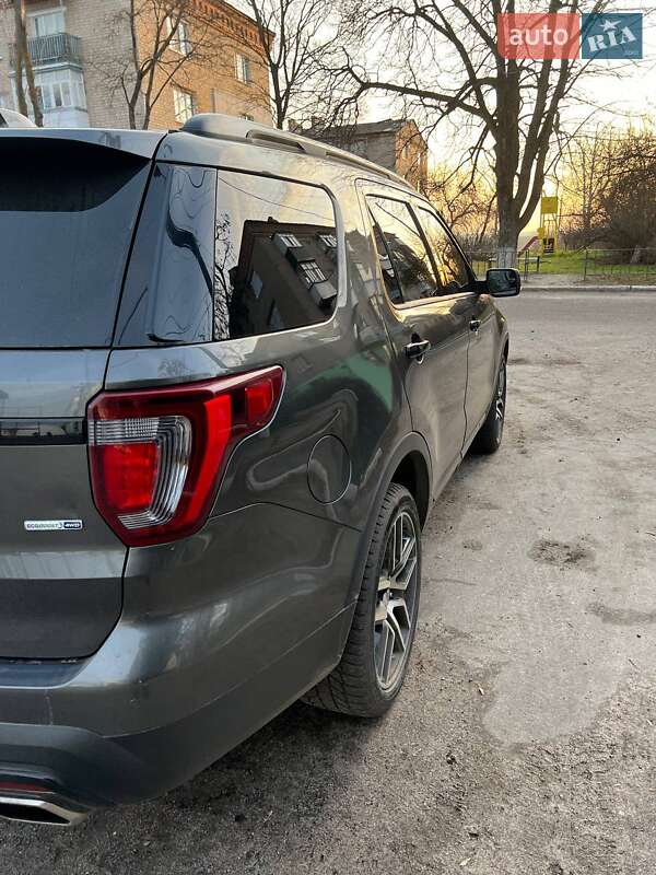 Внедорожник / Кроссовер Ford Explorer 2015 в Харькове