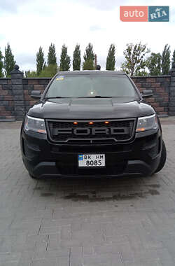 Позашляховик / Кросовер Ford Explorer 2017 в Луцьку