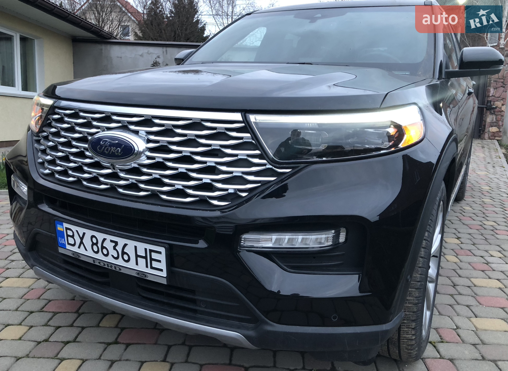 2021 Ford Explorer - мініатюра 3