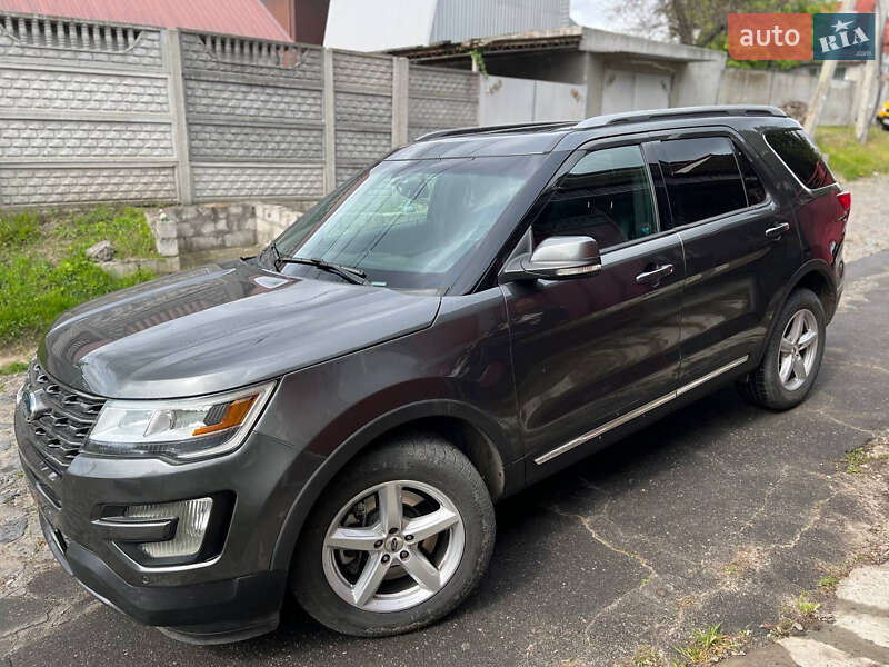 Внедорожник / Кроссовер Ford Explorer 2016 в Днепре