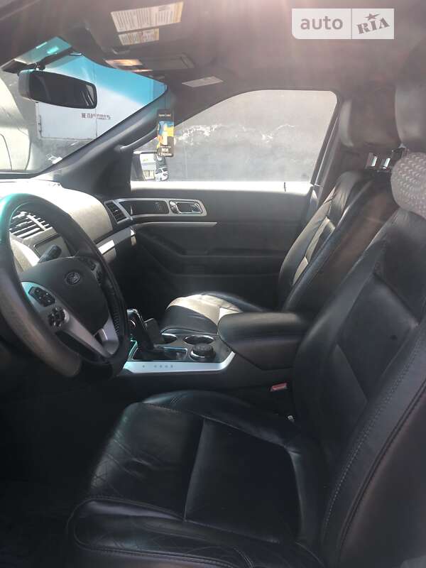 Внедорожник / Кроссовер Ford Explorer 2013 в Киеве