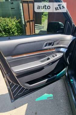 Внедорожник / Кроссовер Ford Explorer 2015 в 